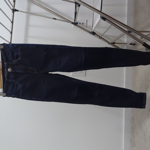 American Eagle Skinny Jeans - Picture 1 of 2